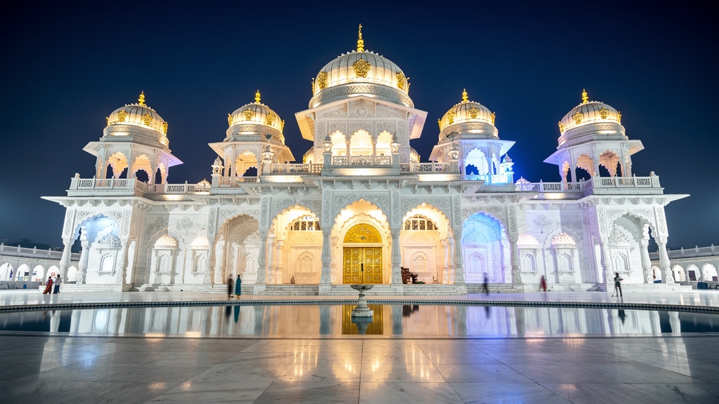 Prem Mandir, Vrindavan, illuminated at night